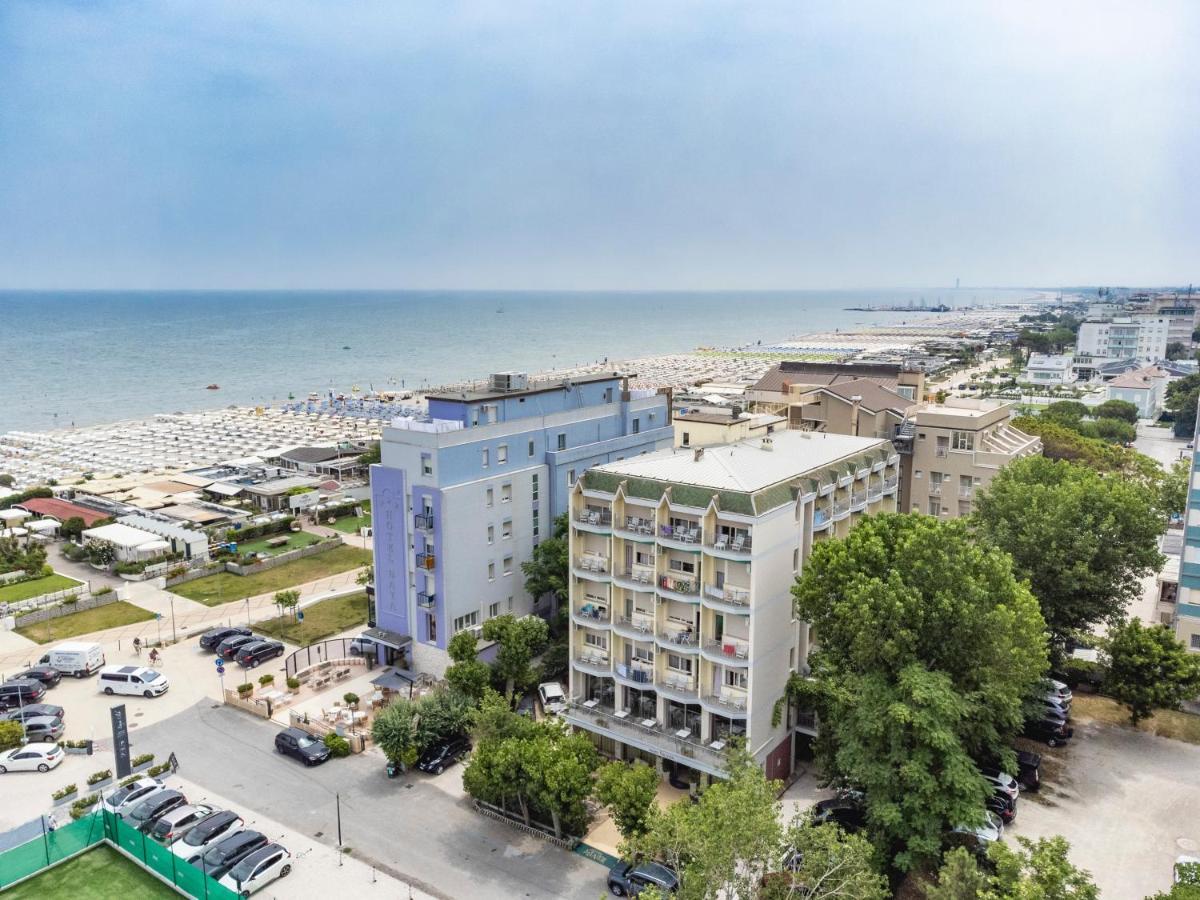 Hotel Silver Milano Marittima Exterior photo
